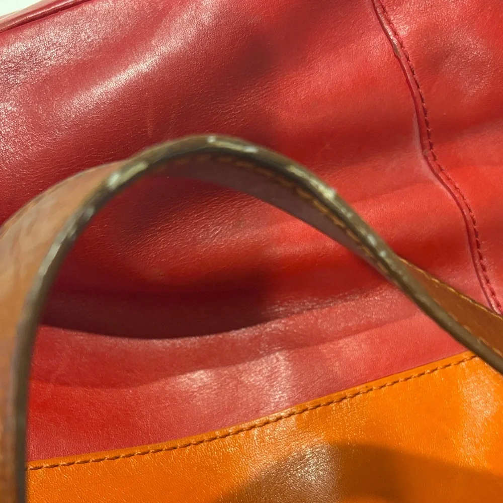 Kate Spade Two-Tone Red and Orange leather Tote some wear see pics . Gorgerous - Picture 11 of 11